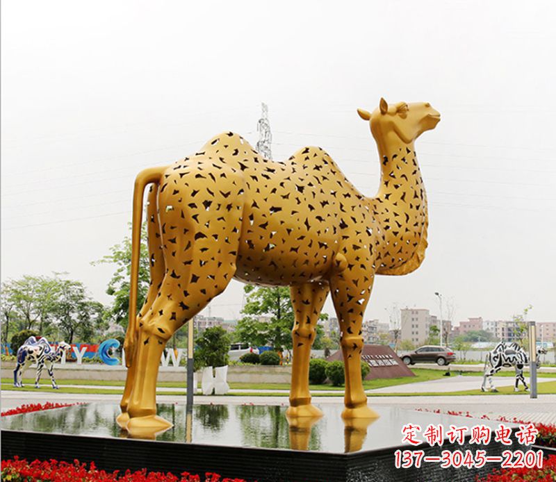 河南中领雕塑:骆驼雕塑精美绝伦