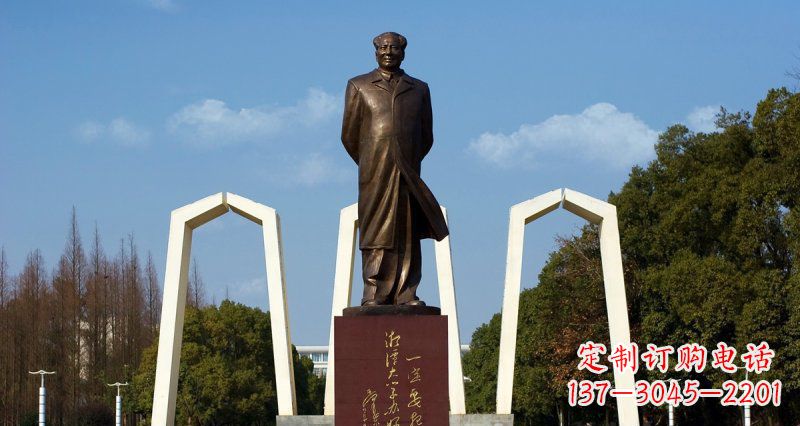 河南纪念性毛主席铜雕,您的精致礼物