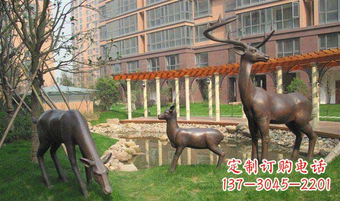 河南梅花鹿雕塑,永葆大自然的美丽