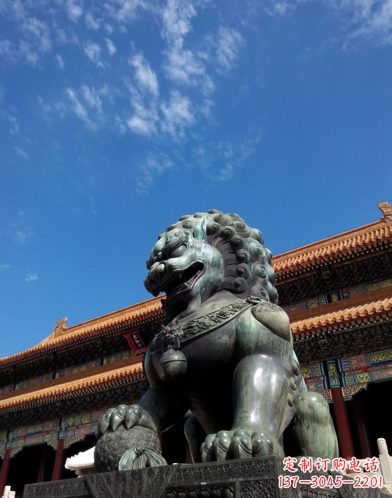 河南门口铜雕狮子