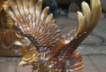 河南雕塑精灵：翱翔于天际的老鹰雕塑