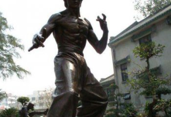 河南忠实再现李小龙公园名人铜雕