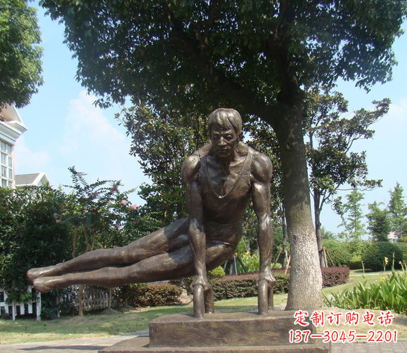 河南集运动员精神于一身的铜雕