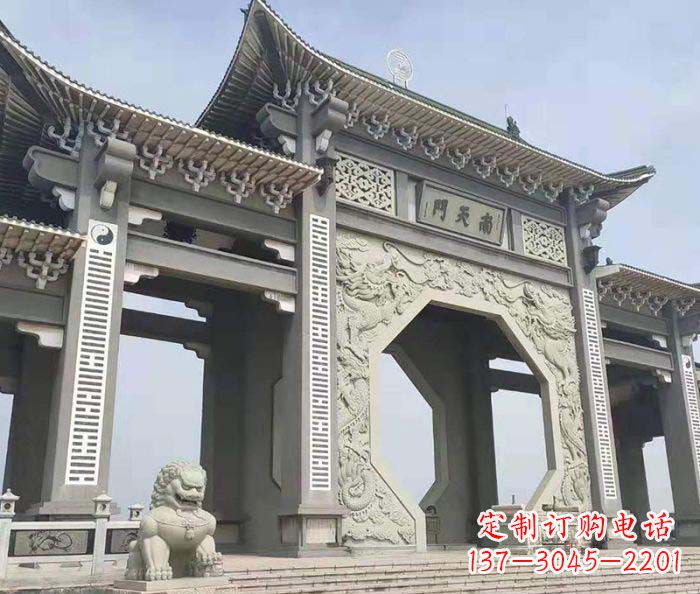 河南南天门牌坊石雕,工艺精美,精雕细琢
