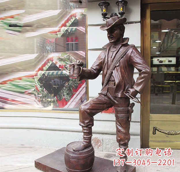河南别具特色的牛仔铜雕