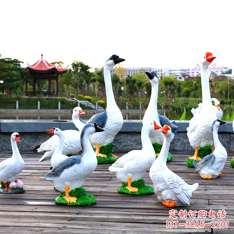 河南高端铜质农场天鹅雕塑