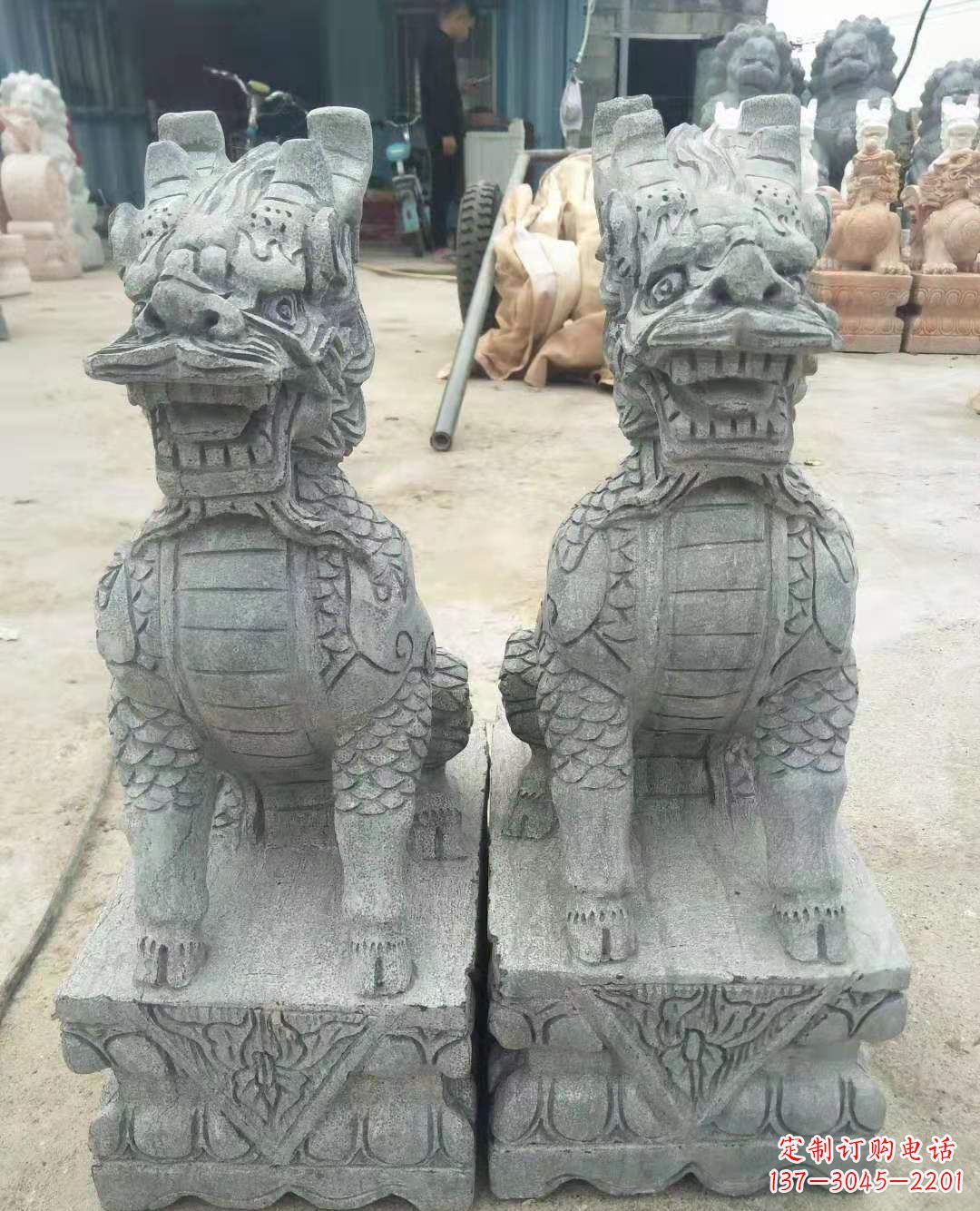 河南古典雅致的麒麟石雕