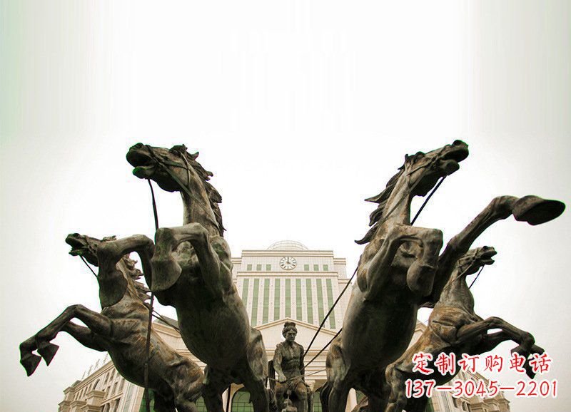 河南优雅马车雕塑,精致雕琢,点缀你的生活