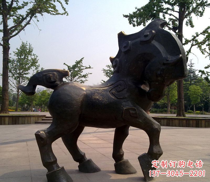 河南中领雕塑的十二生肖铜雕塑是一款独具特色的…