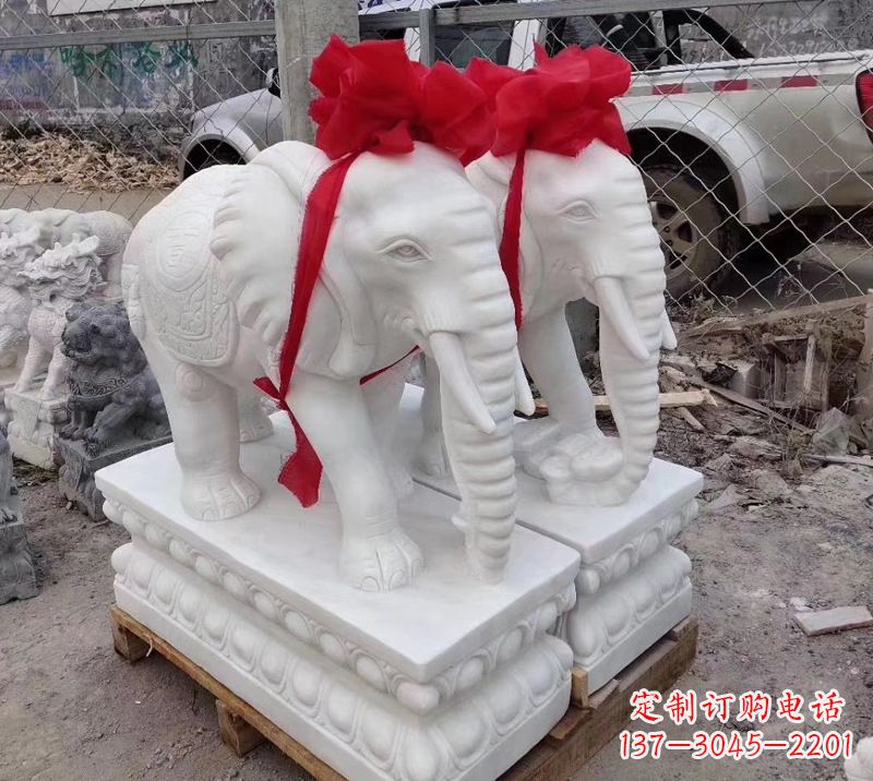 河南元宝驾驭的大象雕塑艺术