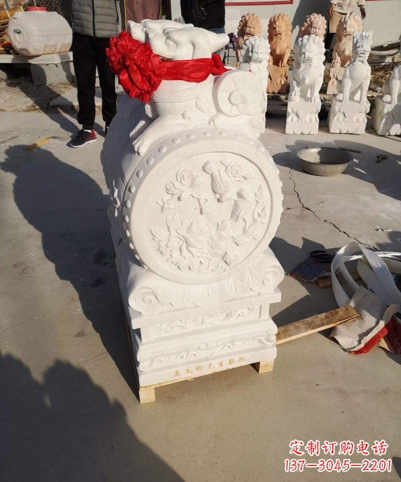 河南中领雕塑出品:石雕招财大象雕塑