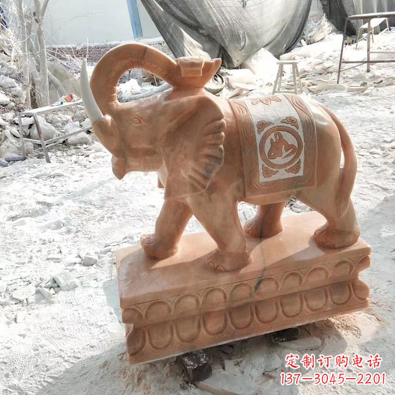 河南千百年大象雕塑,唤来招财、吉祥、安康