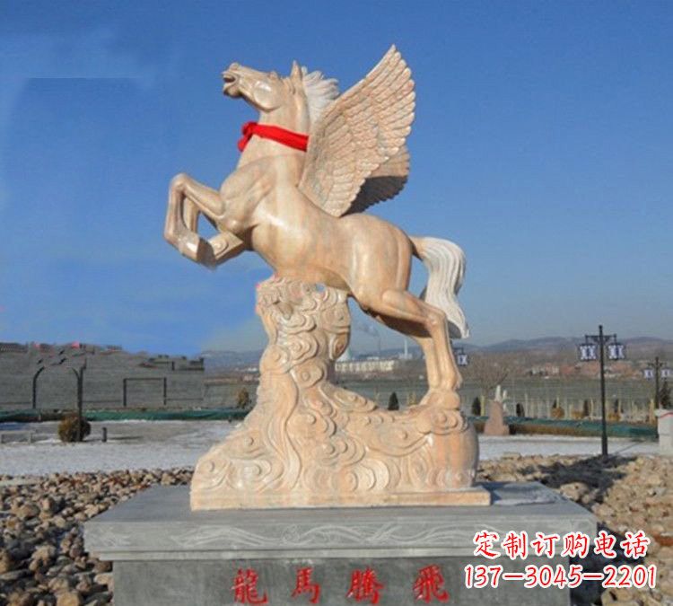 河南让马雕塑赋予家居以灿烂热情——中领雕塑定制马雕塑