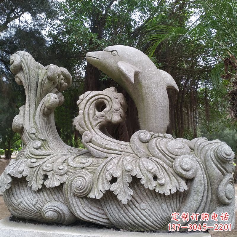 河南精美的石雕海豚雕塑,为您的公园林营造出别具匠心的水景特色