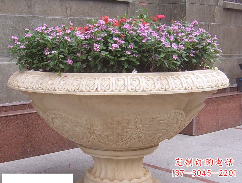 河南中领雕塑拥有多年的雕塑制作经验,特别是景…
