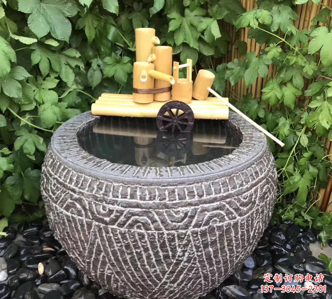 河南异彩纷呈的水缸雕塑