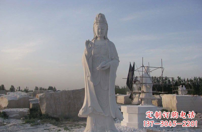 河南现代艺术风格观音石雕塑