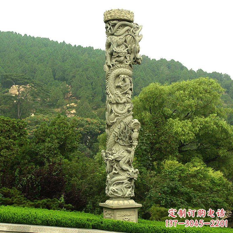 河南中领雕塑:大气雄伟的石雕龙柱