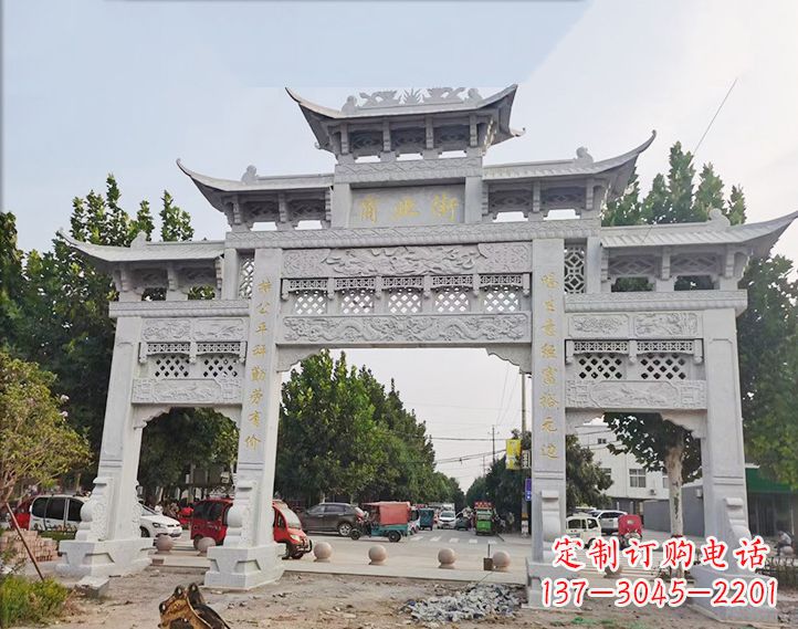 河南石雕牌坊-人物雕塑定制