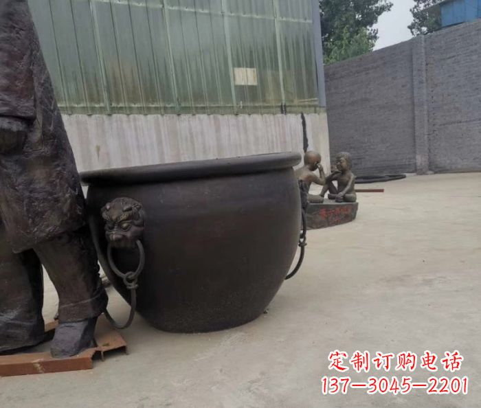 河南水缸铜雕塑 (2)
