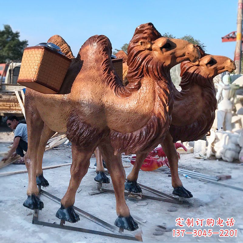河南丝绸之路仿真骆驼雕塑