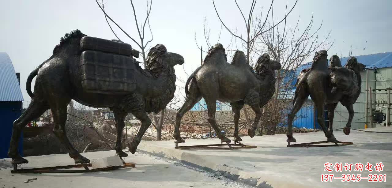 河南丝绸之路铜骆驼雕塑