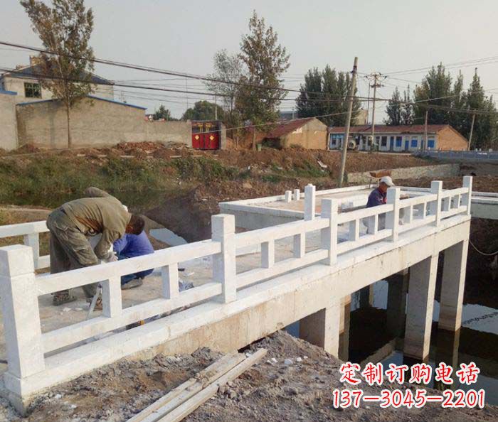 河南寺庙景观汉白玉栏板石雕