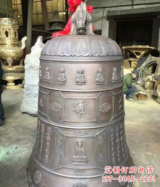 河南寺庙铜雕钟铸铜钟雕塑