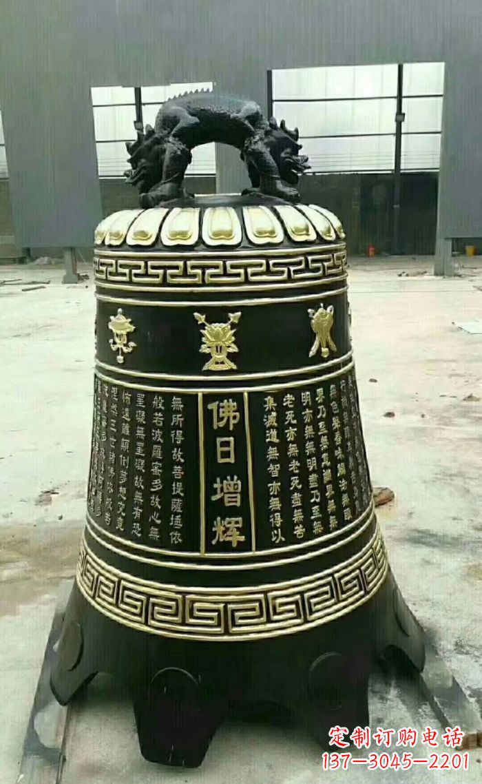 河南寺庙铜钟雕塑 (6)