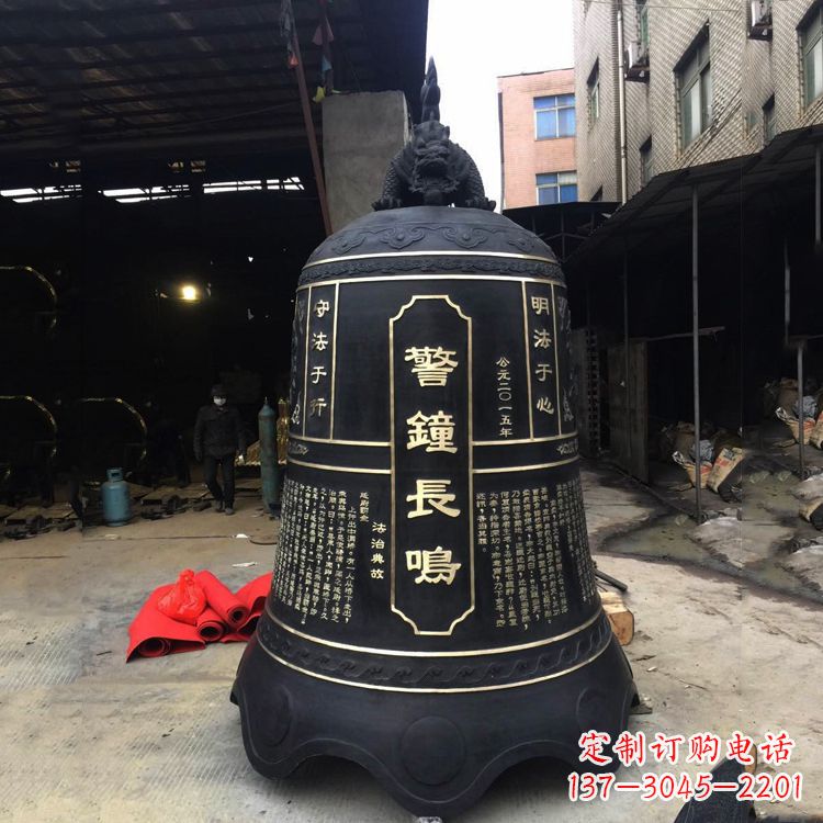 河南寺庙铜钟雕塑