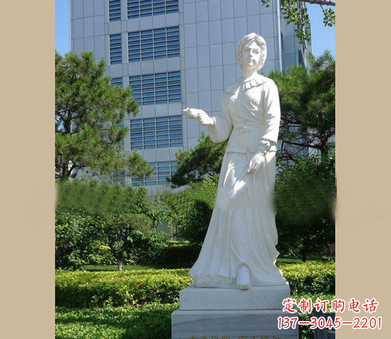 河南提灯天使弗洛伦斯·南丁格尔石雕