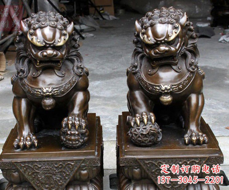 河南天安门铜狮子