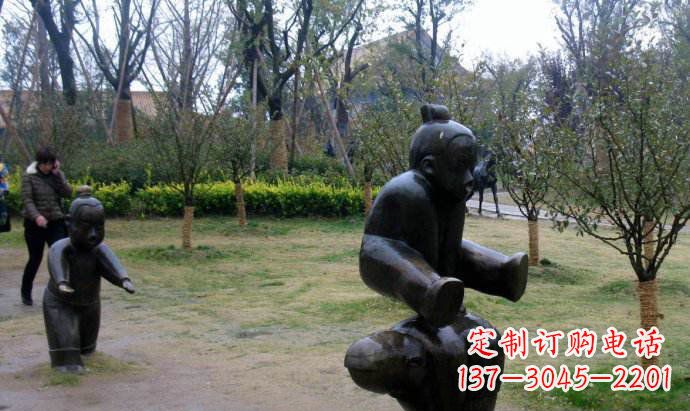河南跳山羊公园人物铜雕