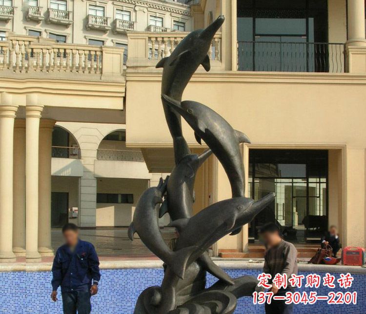 河南跳跃海豚景观铜雕