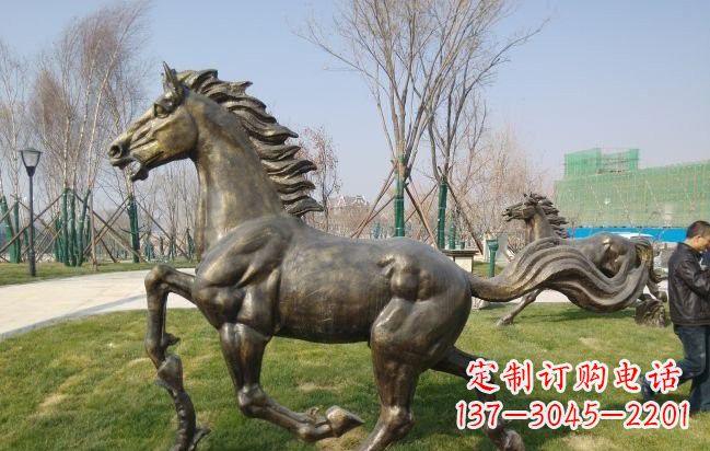 河南铜雕奔马