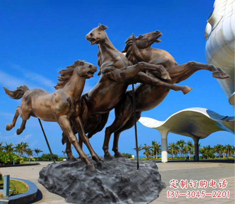 河南铜雕飞马广场动物雕塑
