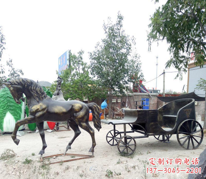 河南铜雕古代战马景观摆件