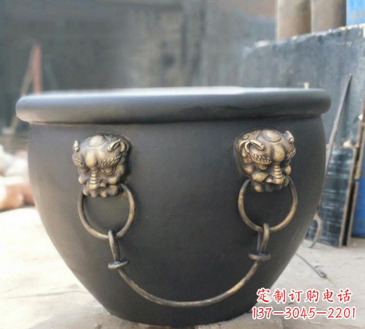 河南铜雕故宫水缸