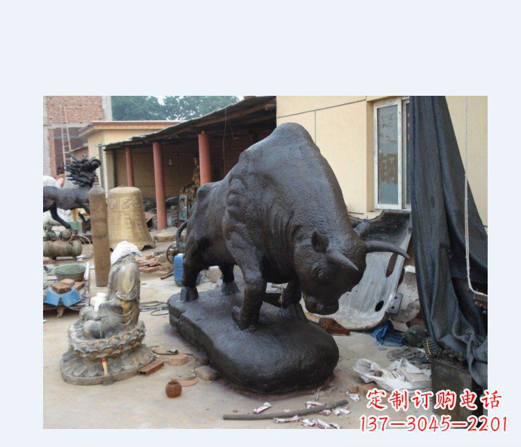 河南铜雕广场水牛动物雕塑