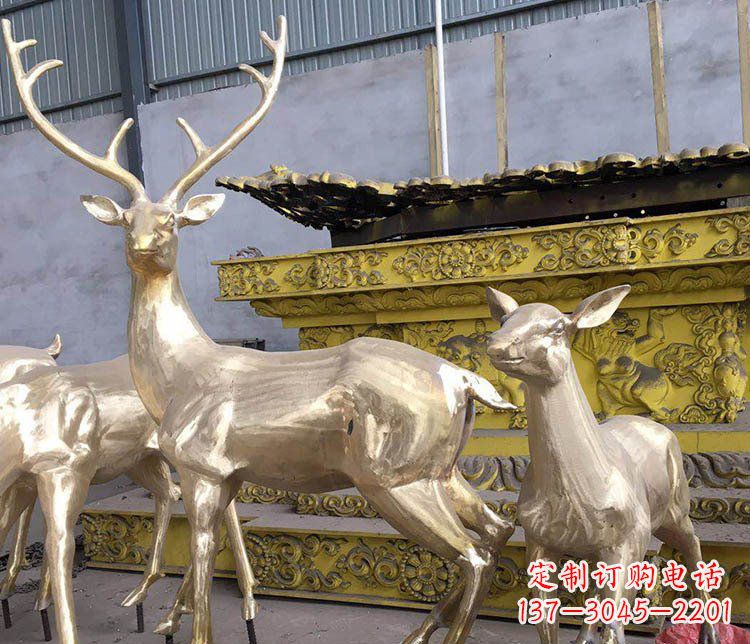河南铜雕户外动物小鹿雕塑