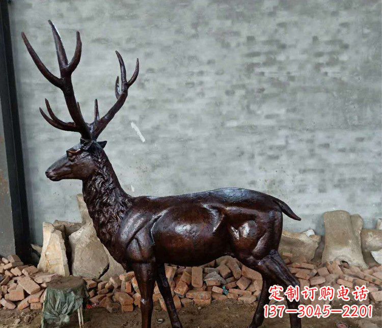 河南铜雕户外公园动物雕塑鹿摆件