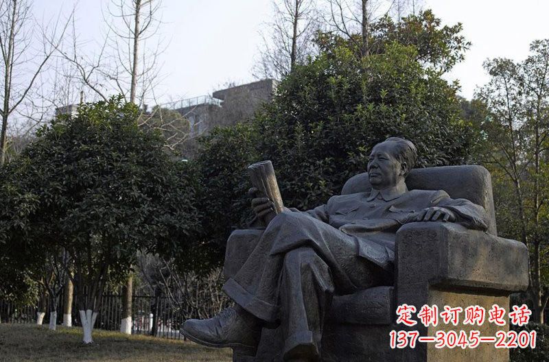 河南铜雕毛泽东伟人雕塑