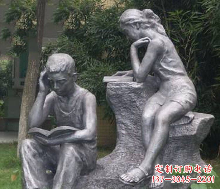 河南铜雕校园读书学生摆件