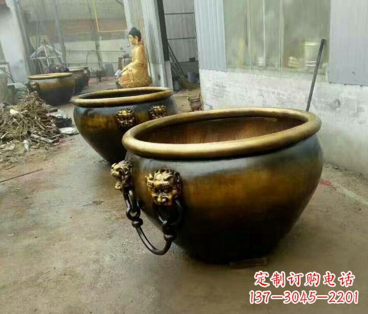河南铜雕圆形荷花水缸雕塑 (2)