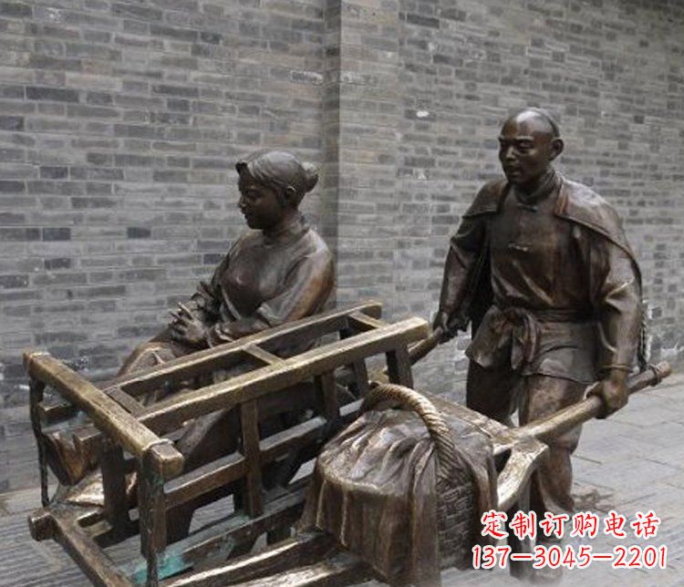 河南推独轮车的人物铜雕