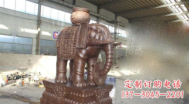 河南驮宝大象铜雕