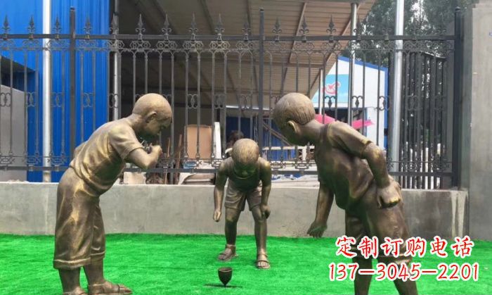河南玩陀螺儿童铜雕