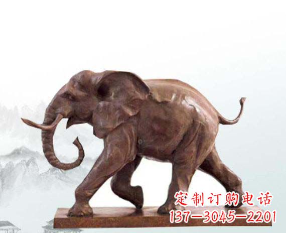 河南晚霞红大象公园动物石雕