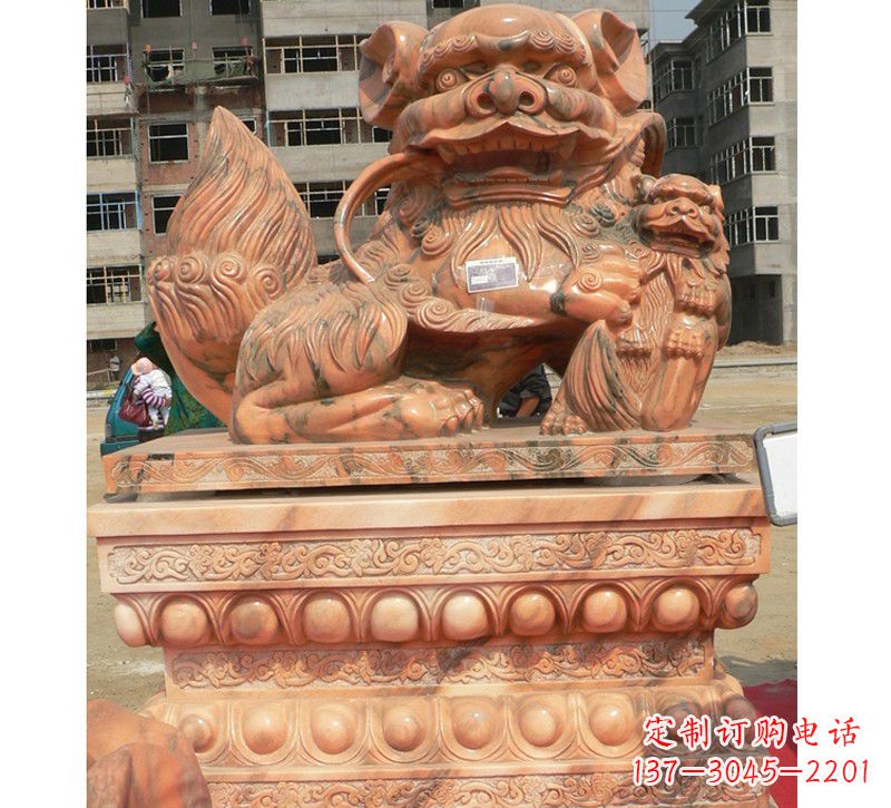 河南晚霞红南方石狮子