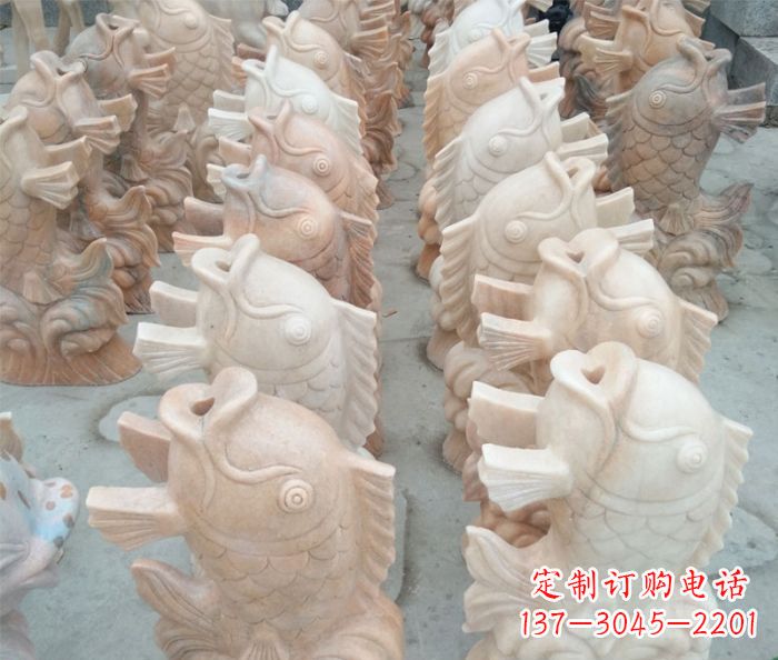 河南晚霞红喷水鲤鱼公园石雕 (2)